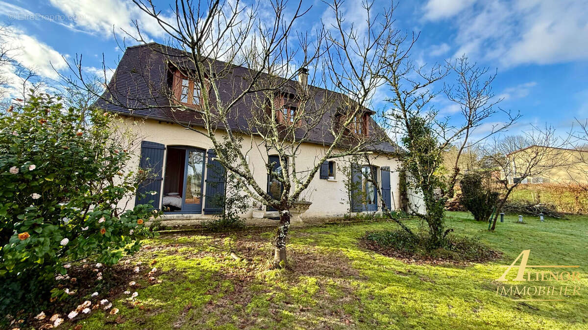 Maison à CHANCELADE