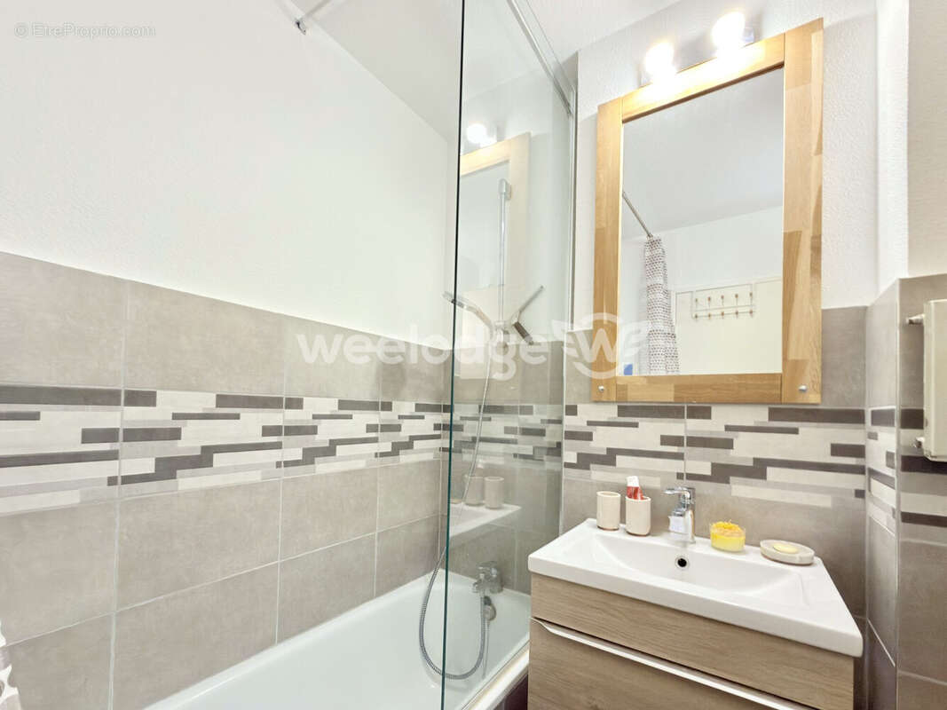 Appartement à MANDELIEU-LA-NAPOULE