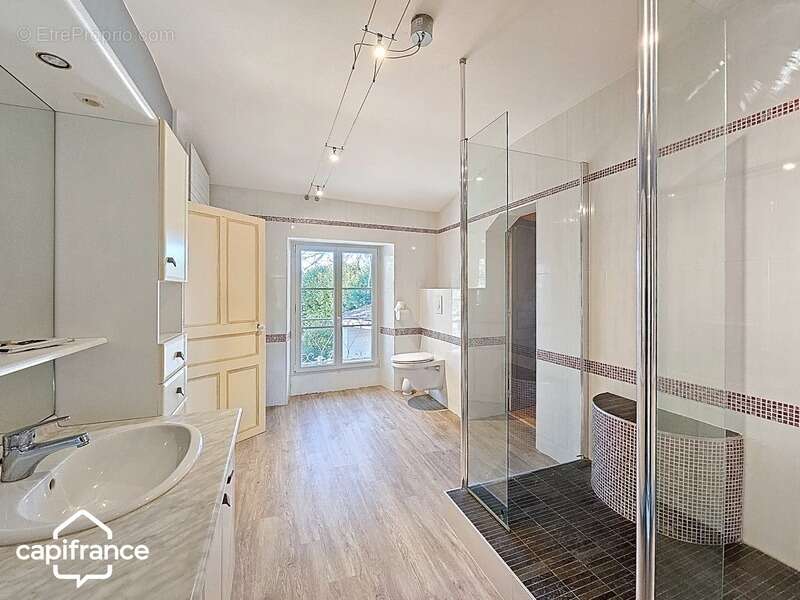 Maison à SAINTE-VERGE