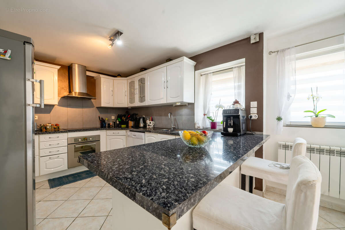 Maison à CHARVONNEX