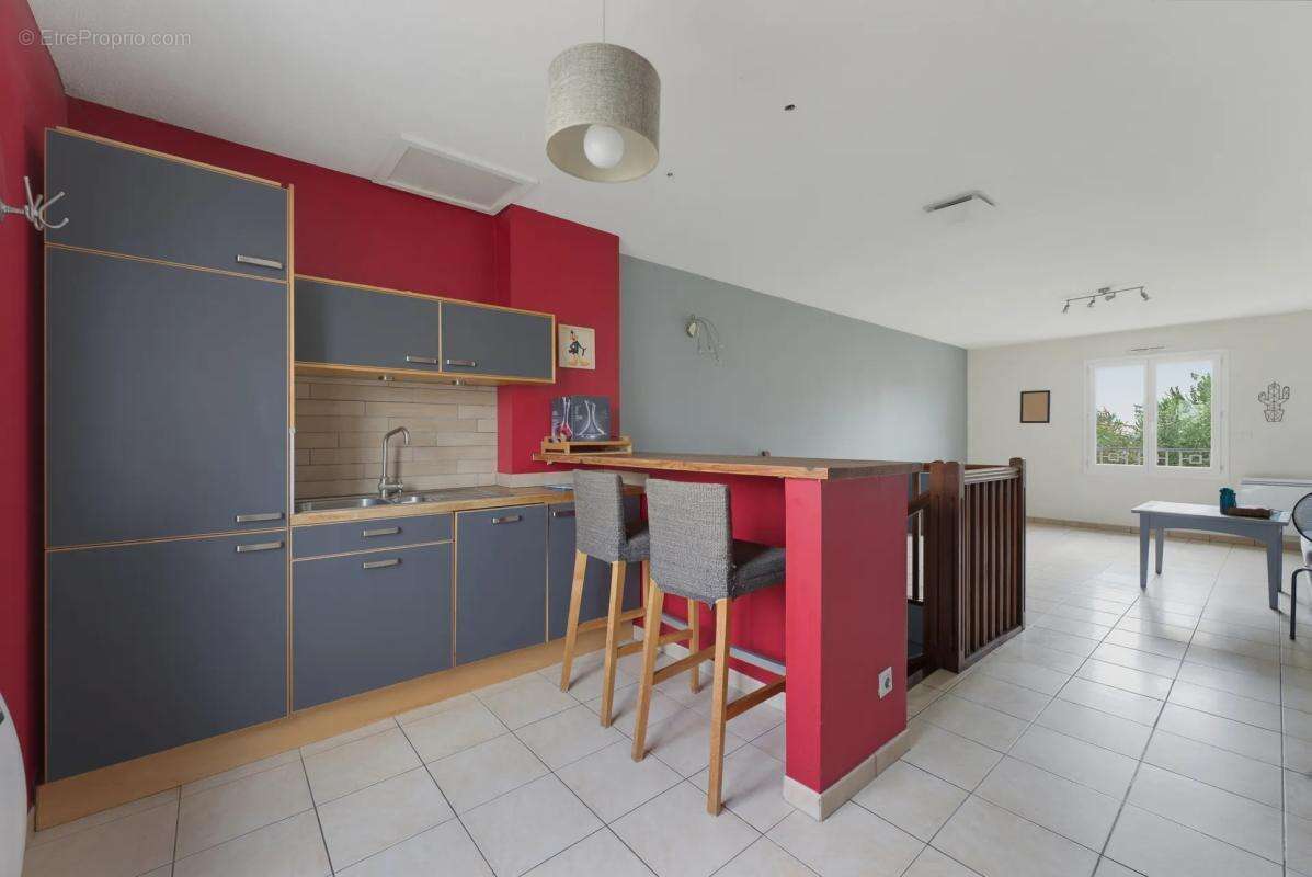 Maison de 2 pièces de 64 m² situé à Bruges - photo 2