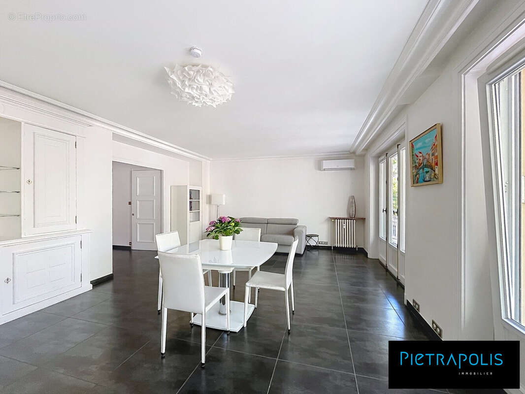 Appartement à LYON-3E