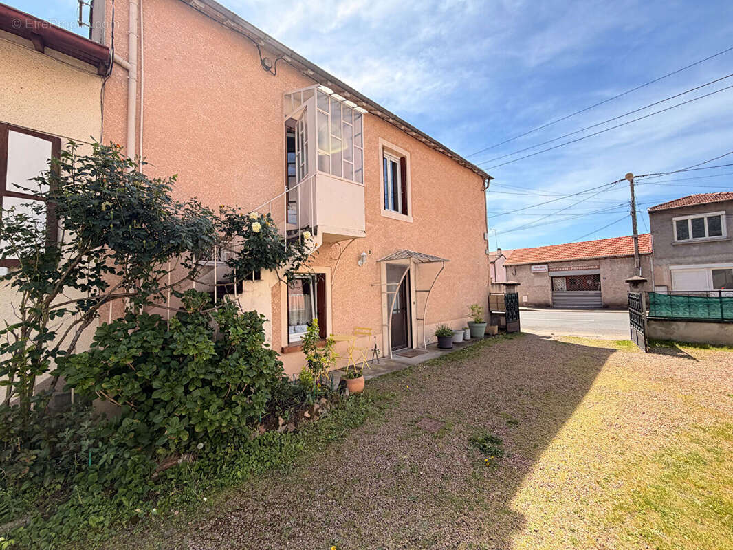 Maison Roanne 3 pièces 79.14 m2 - photo 7
