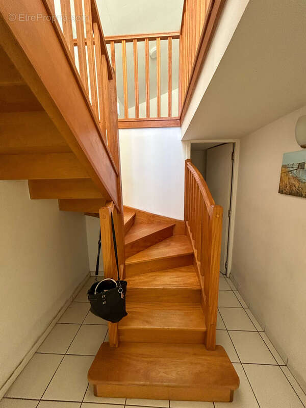 Maison à CHAMPCEVINEL