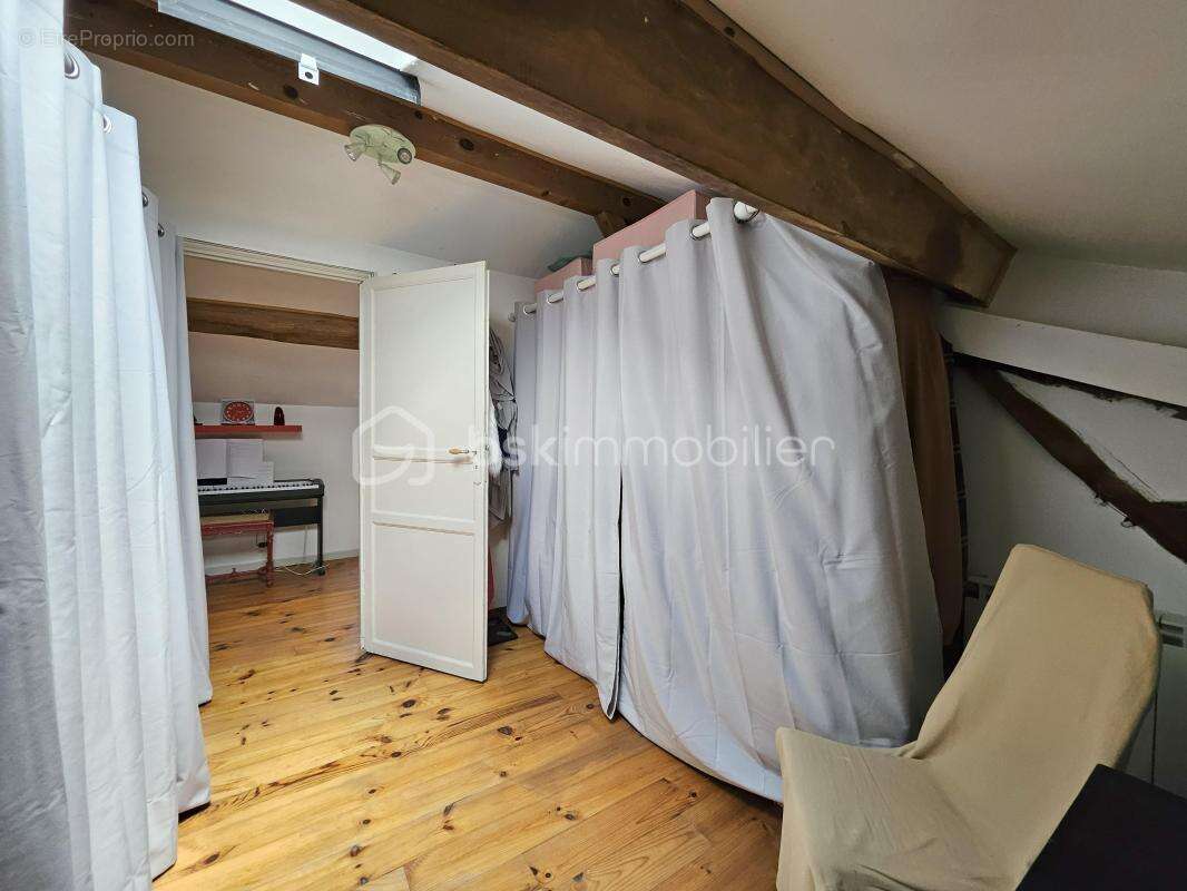 Maison en pierre rénovée avec logement indépendant – PAC 2023 – panneaux solaires – entre Lectoure, Fleurance et Saint-Clar - photo 11