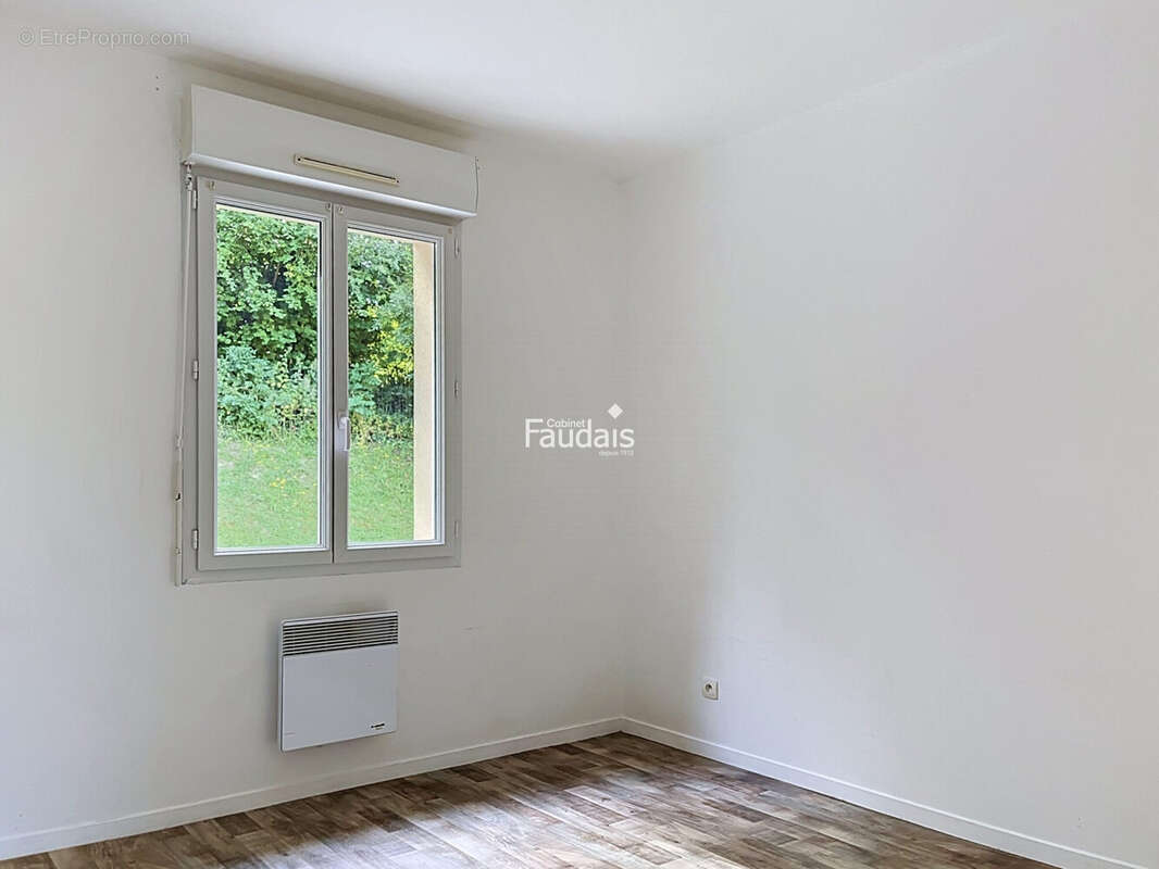 Maison 89 m² à Roncey  - photo 6