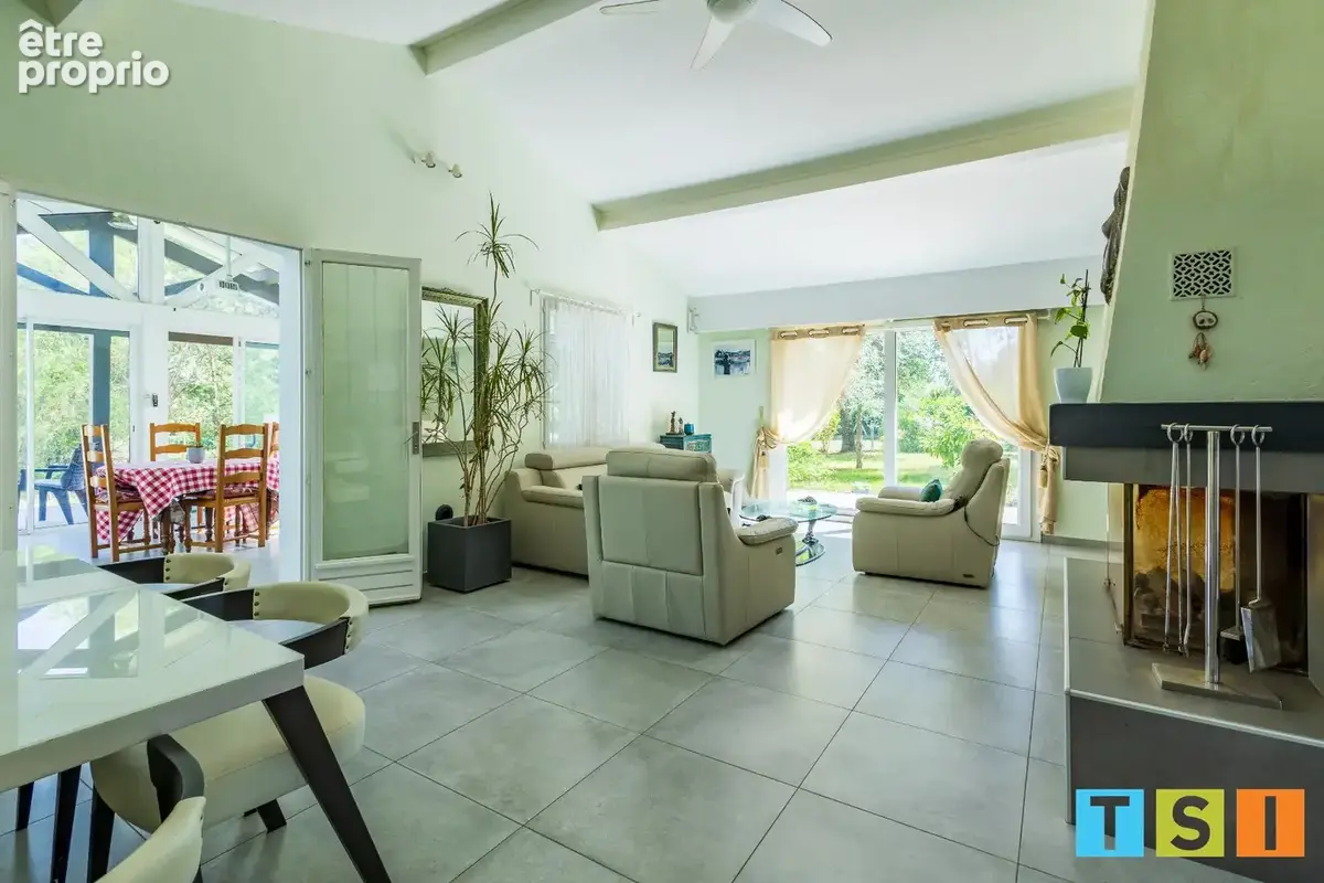 Exclusivité  couladère  propriété avec piscine sur 4 645 m² - photo 5