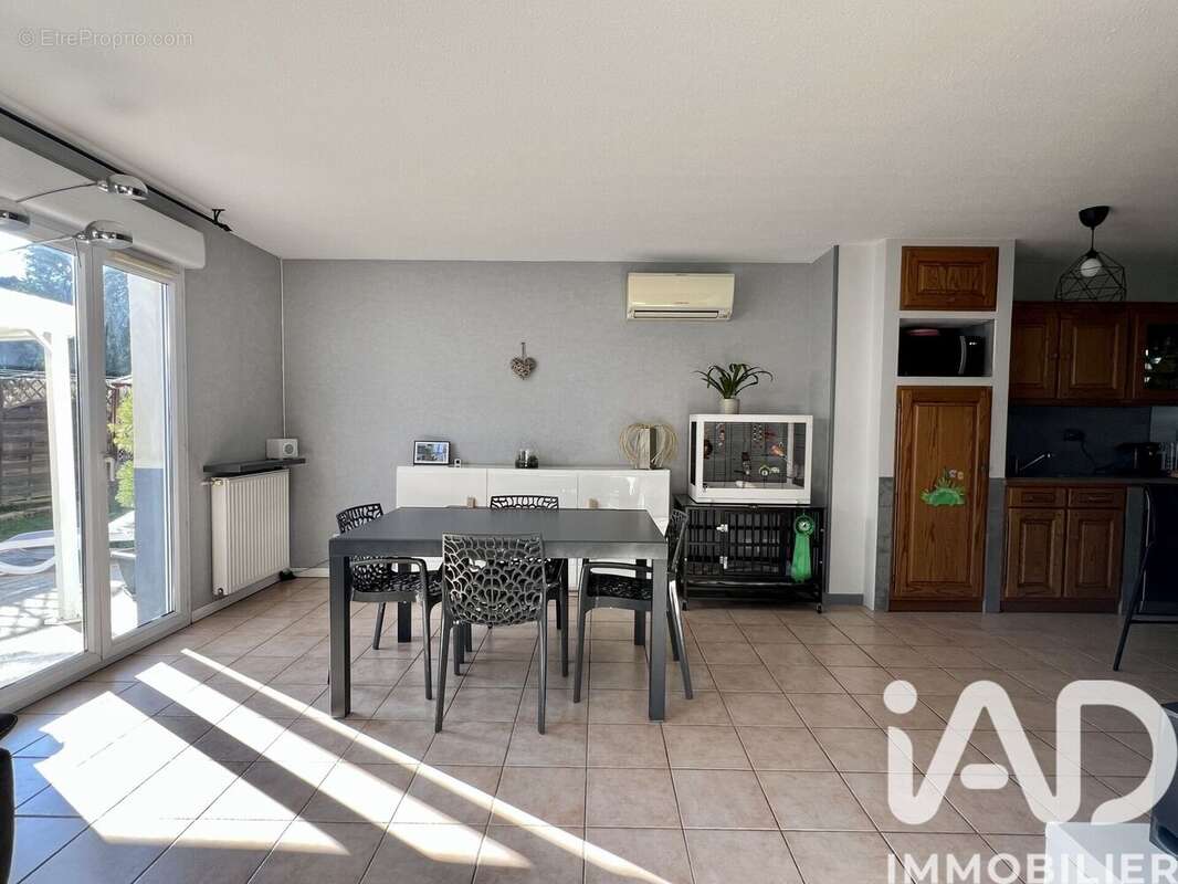 Photo 5 - Maison à VIZILLE