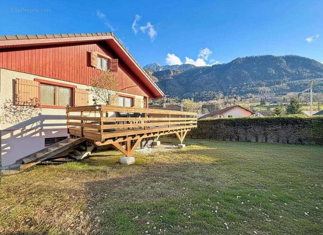 Maison à BONNEVILLE