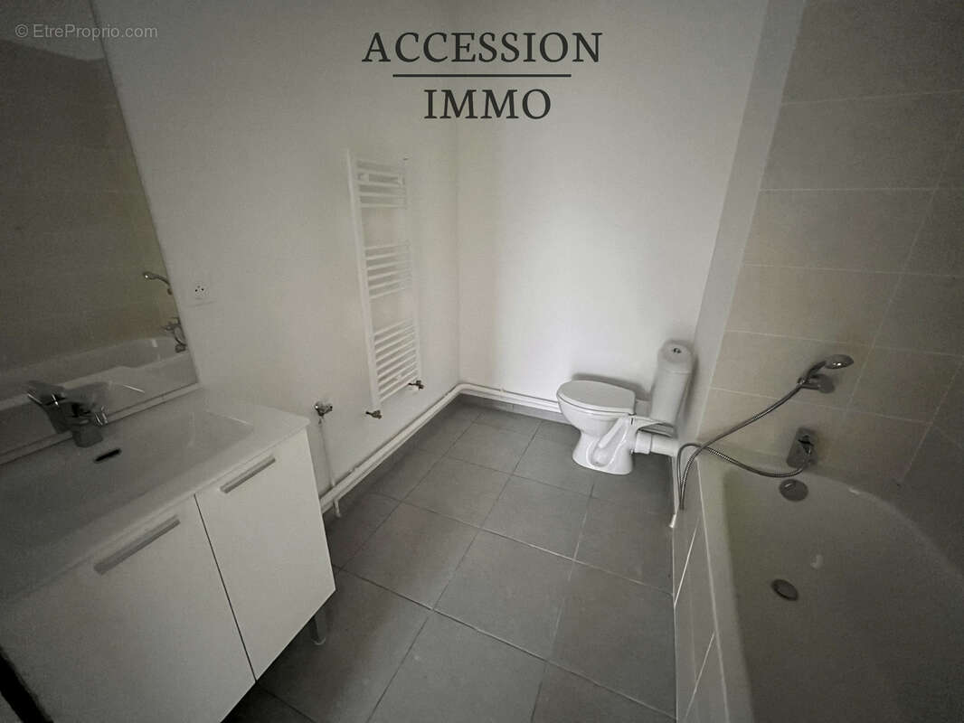 Appartement à CHENOVE