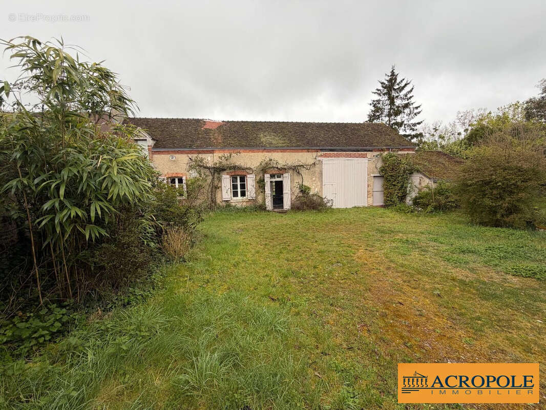 Maison à GUILLY