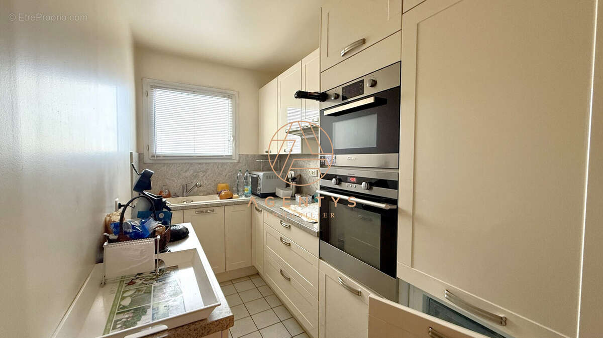Appartement à LE PLESSIS-TREVISE