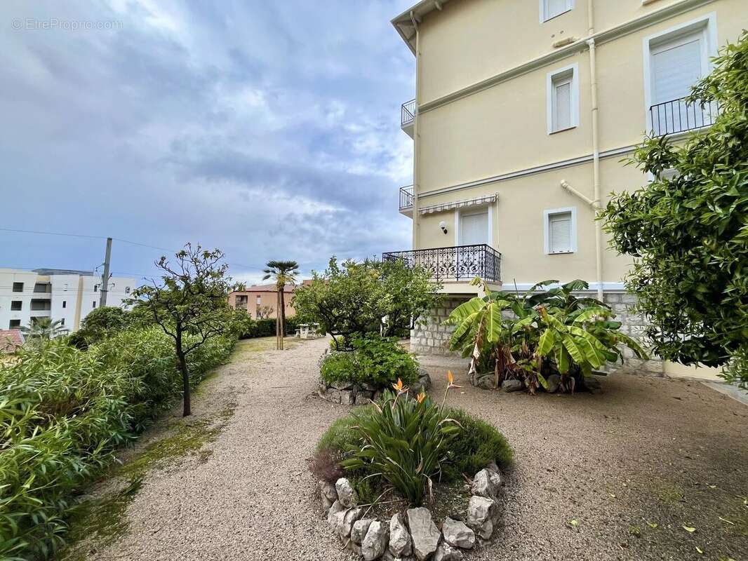 Appartement à MENTON