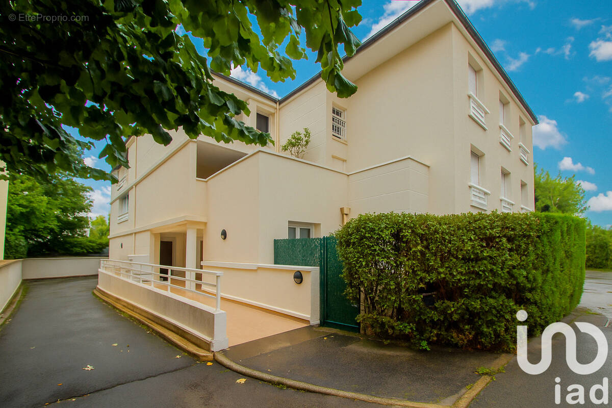 Photo 1 - Appartement à ROCQUENCOURT