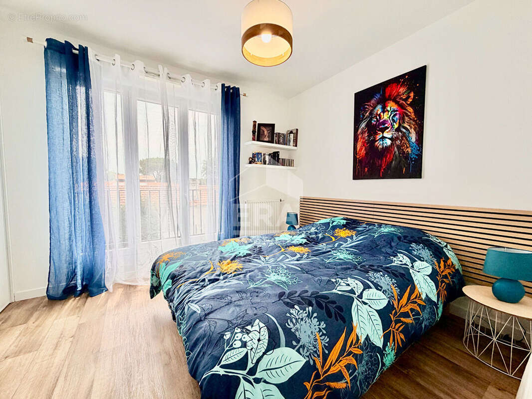 Appartement  T3  la Hume - 61.71 m2 - terrasse + 3 parkings - photo 5
