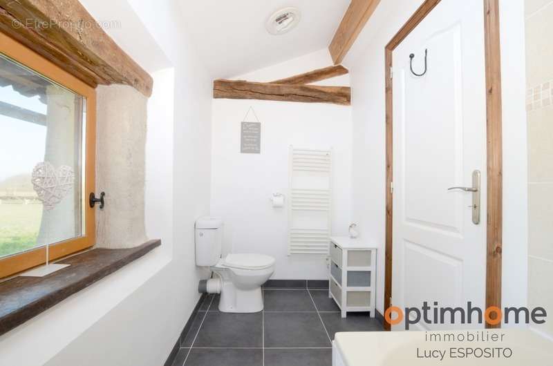 Maison à MAUPREVOIR