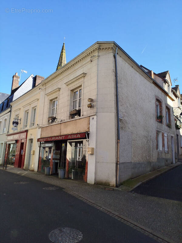 Maison à SAINT-CALAIS