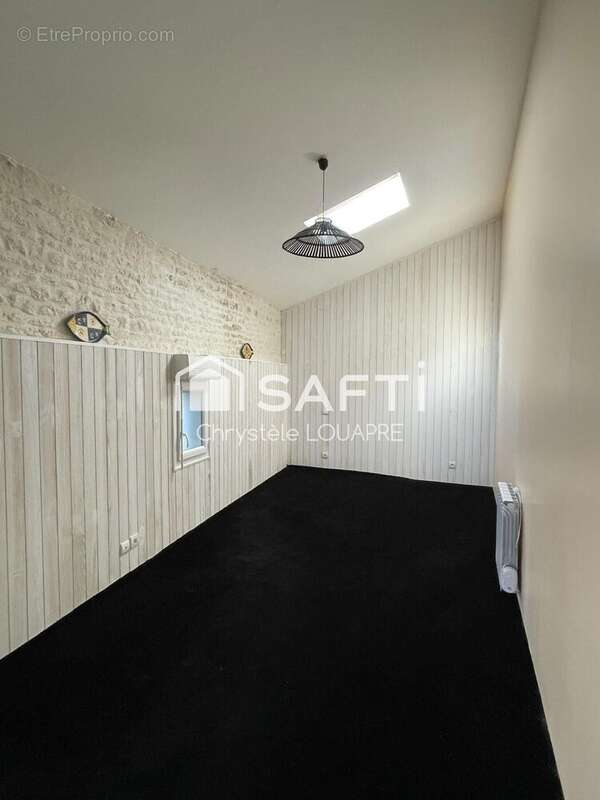 Maison 307 m² à Cresse  - photo 8