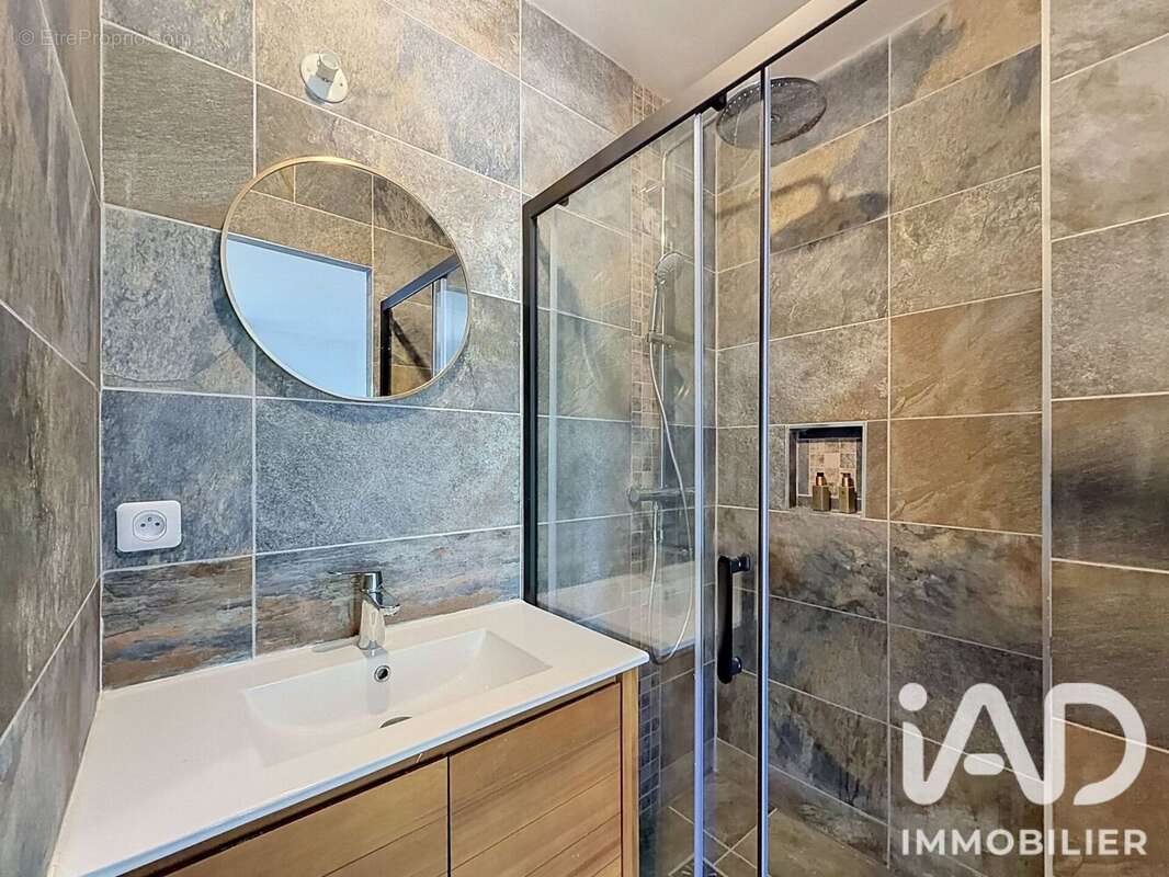 Maison 128 m² à Le Plessis-Bouchard  - photo 7