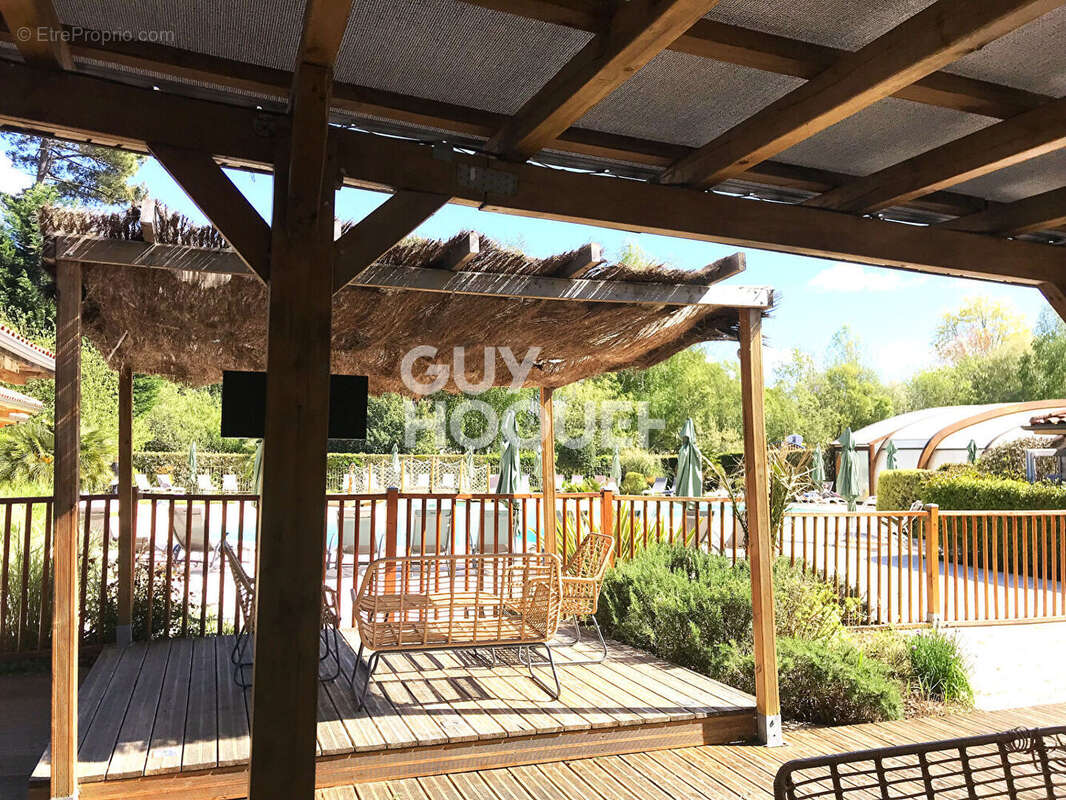 Appartement à PARENTIS-EN-BORN