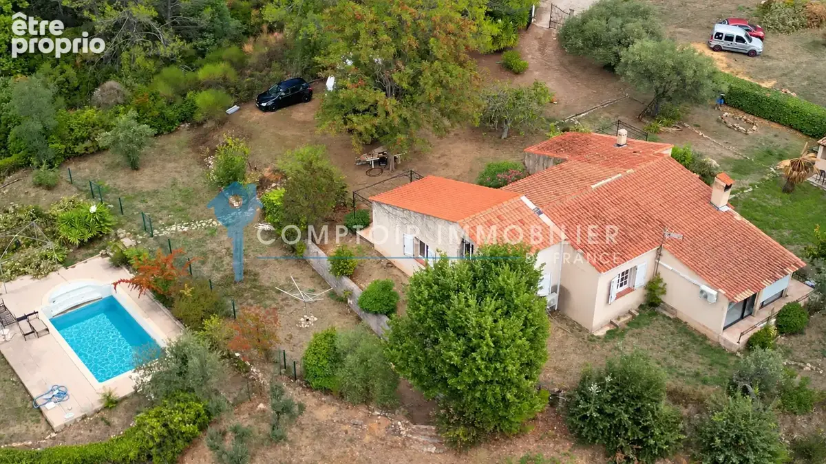 VAR (83) - À VENDRE - FLAYOSC - Coup de cœur pour cette villa provençale 7 pièces - photo 21