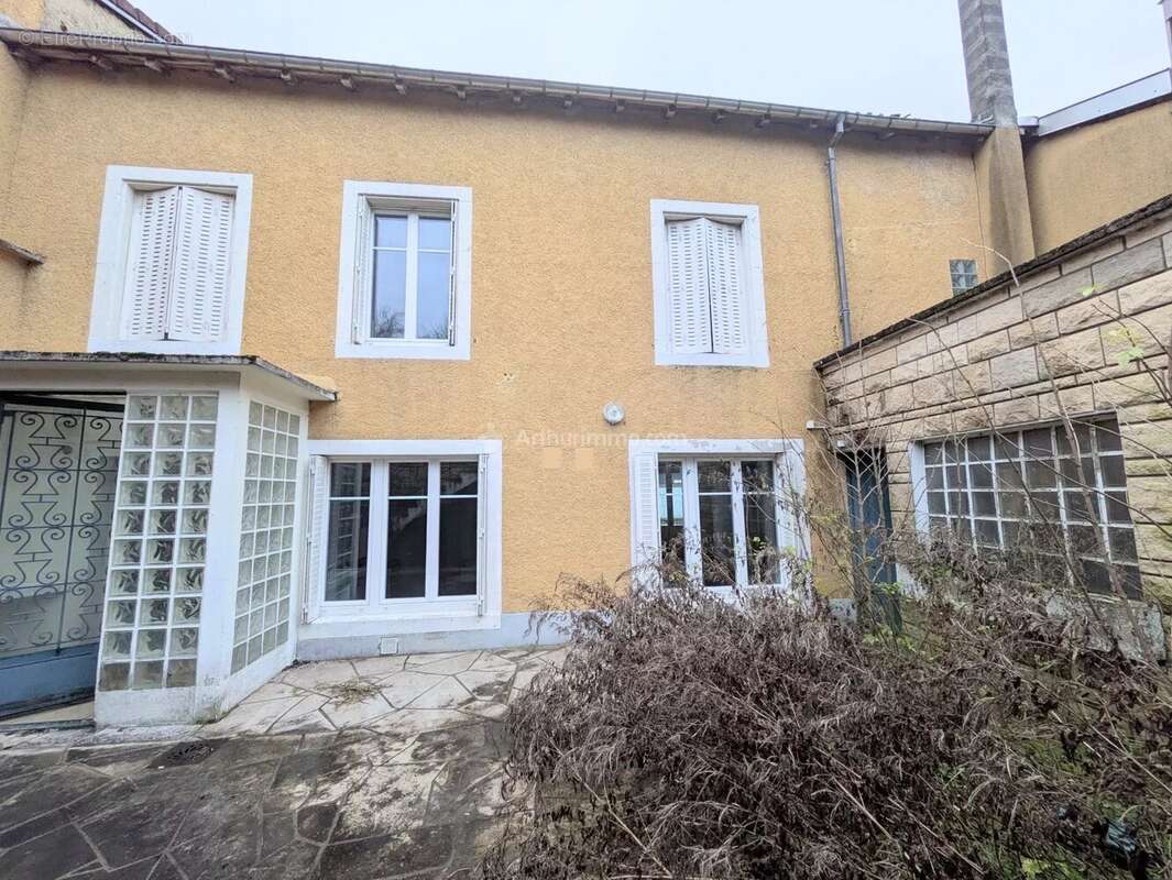 Maison à CHATENOIS