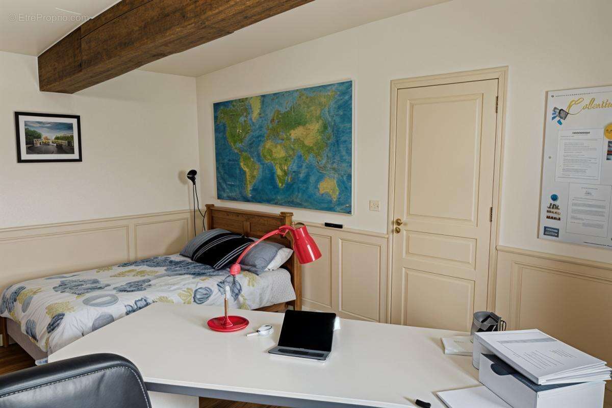 Maison à BAZOCHES-LES-BRAY