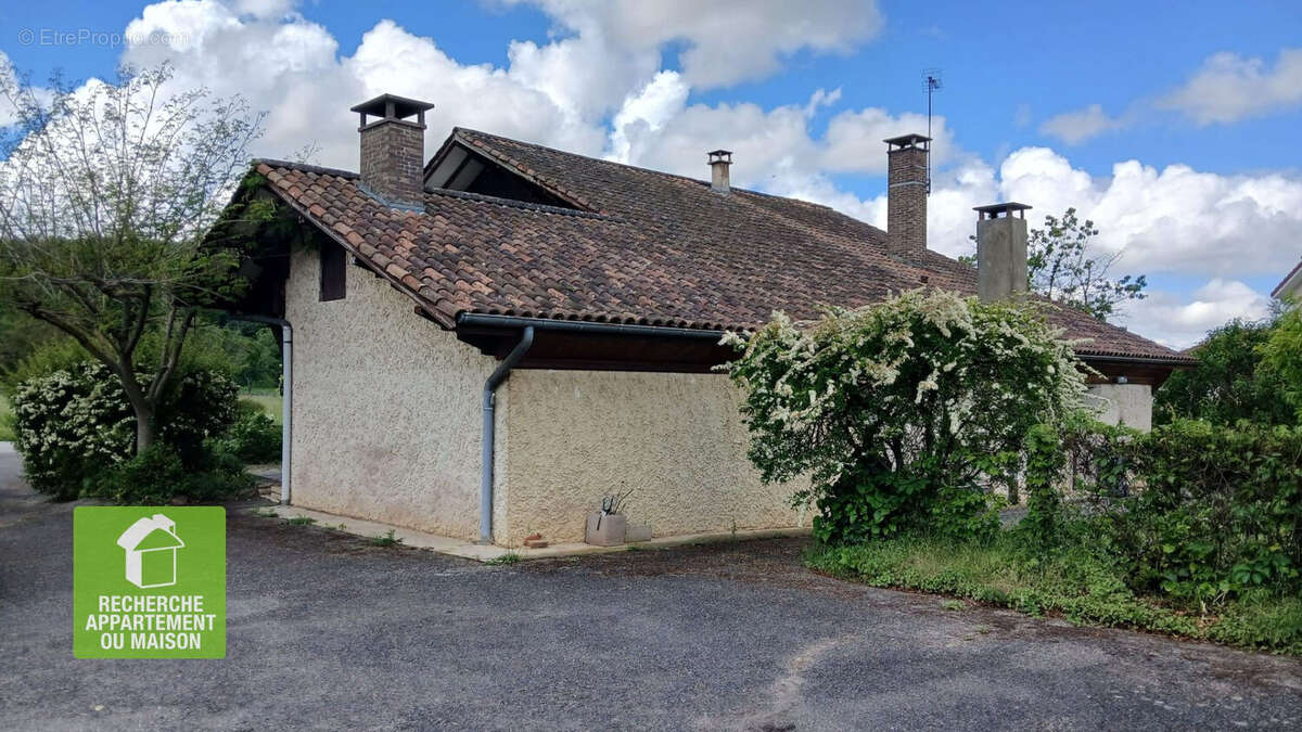 Maison à CHOZEAU