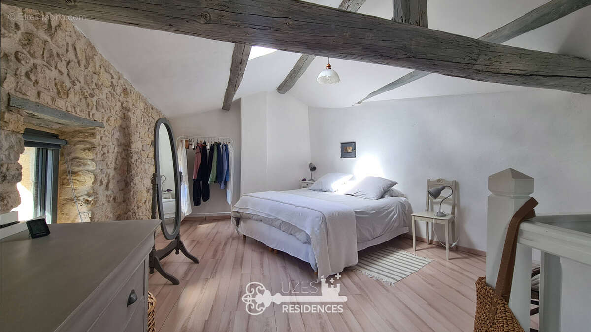 Maison à UZES