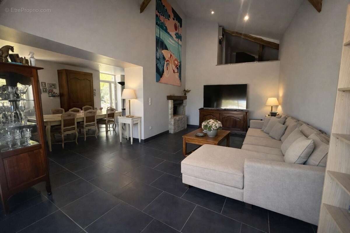 Photo 5 - Maison à SAINTE-COLOMBE-EN-BRUILHOIS