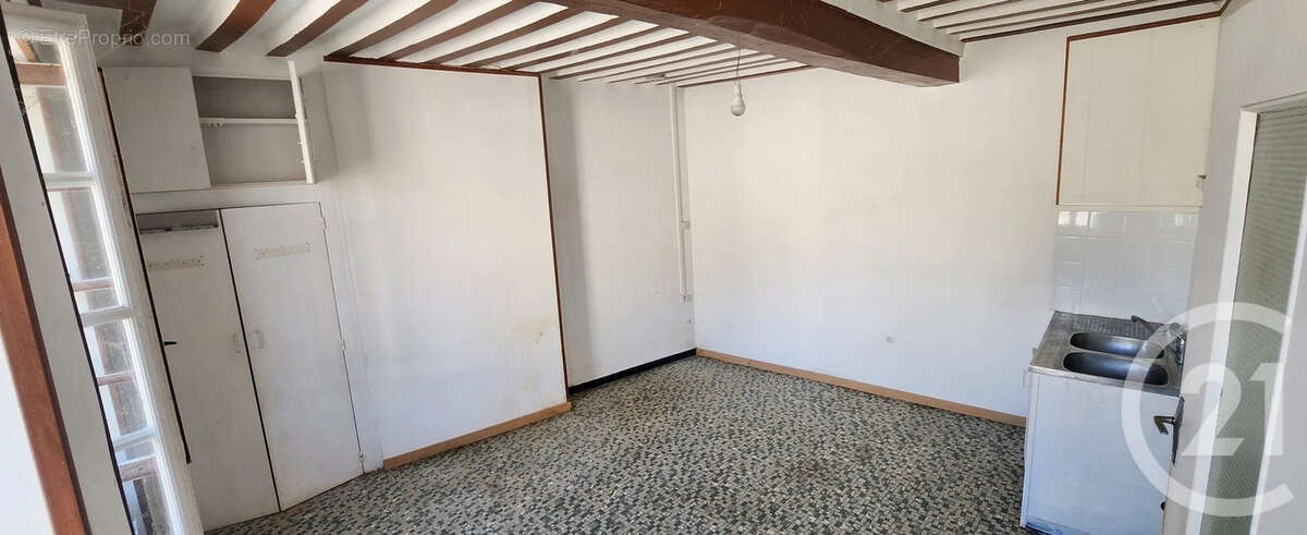Maison à LORMES