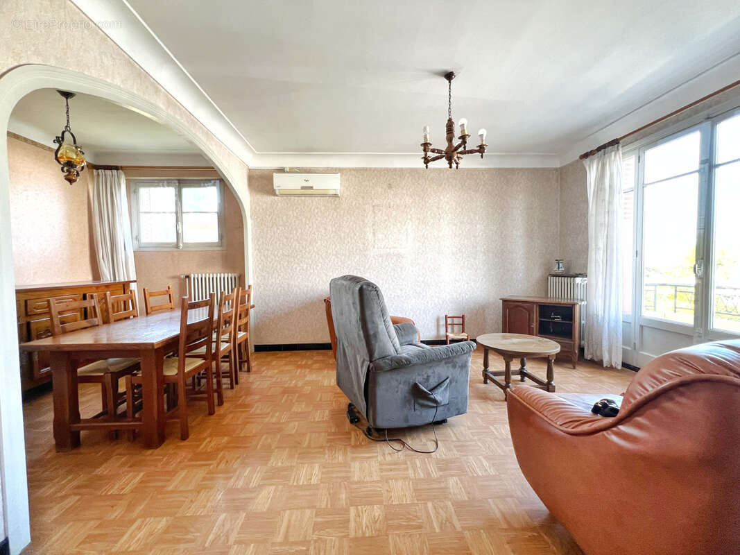 Maison à SAINT-PRIEST