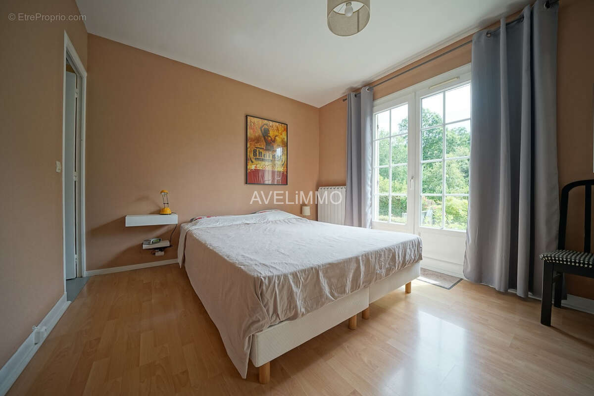 Maison à MONTFORT-L'AMAURY