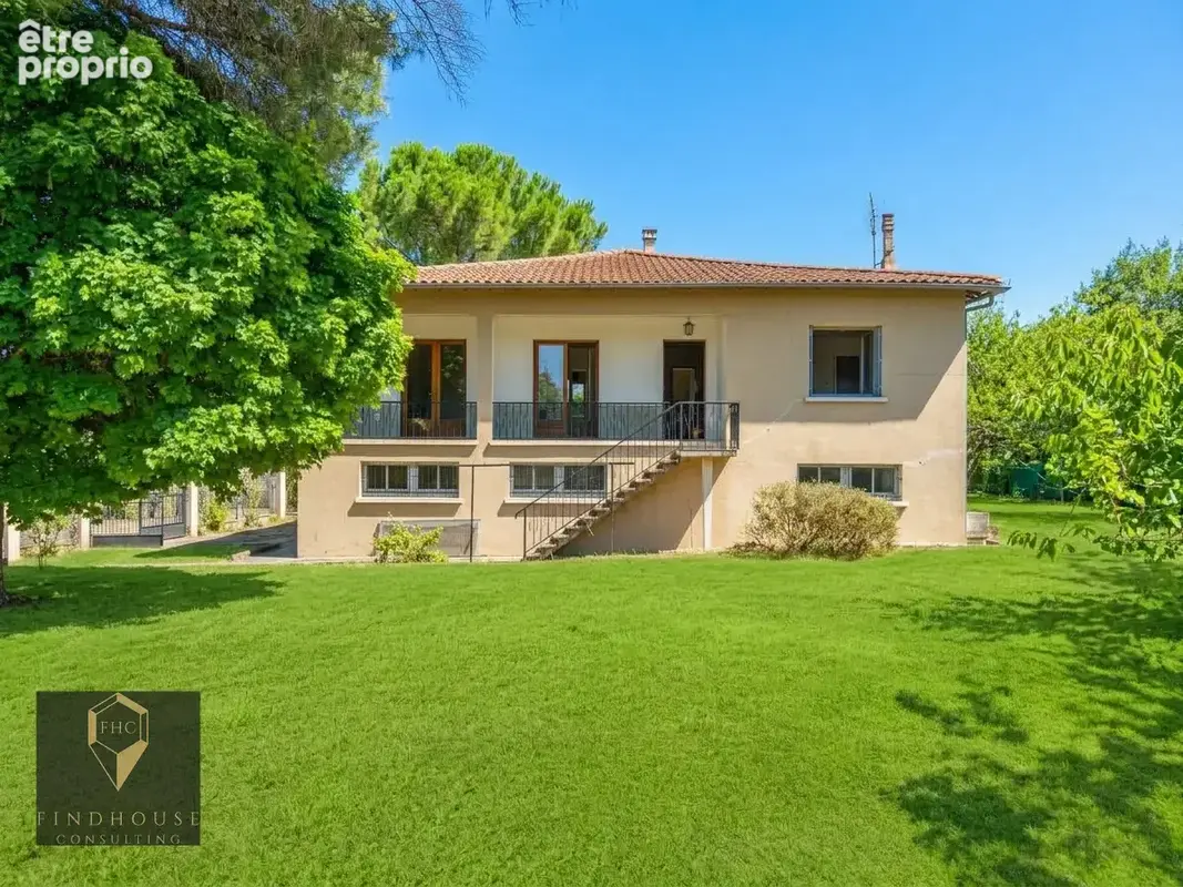 Photo Maison à L'isle-En-Dodon au prix de 129 600€