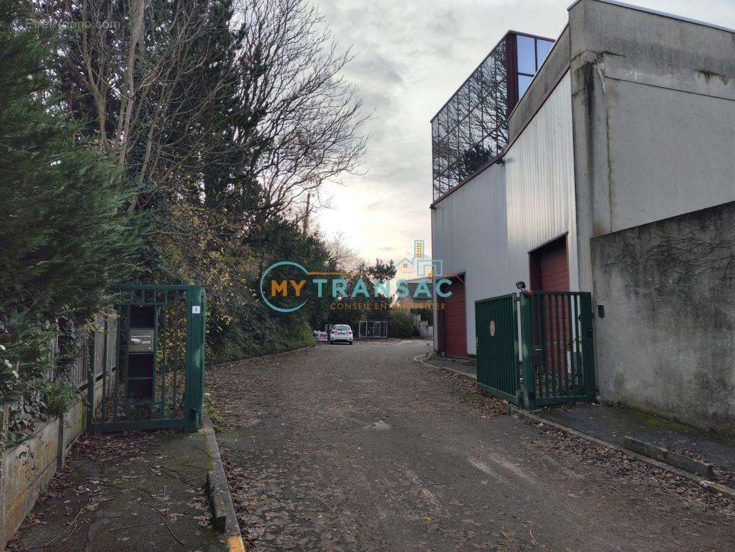 Commerce à ABLON-SUR-SEINE