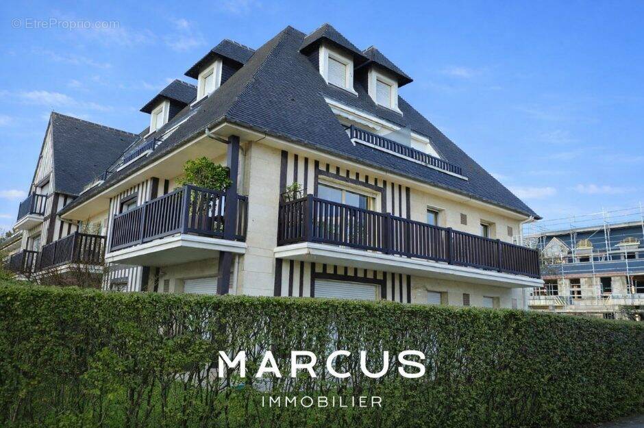 Appartement à BENERVILLE-SUR-MER