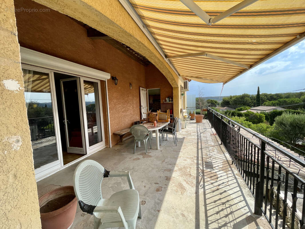 Maison à LE POUGET