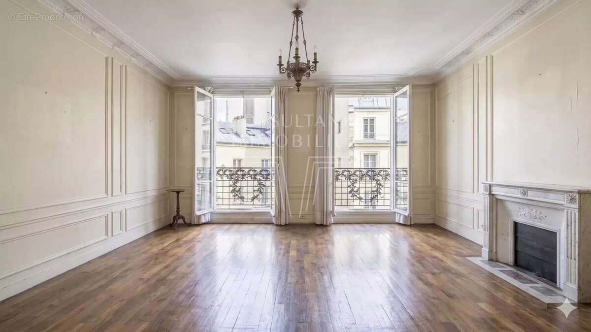 Appartement à PARIS-15E