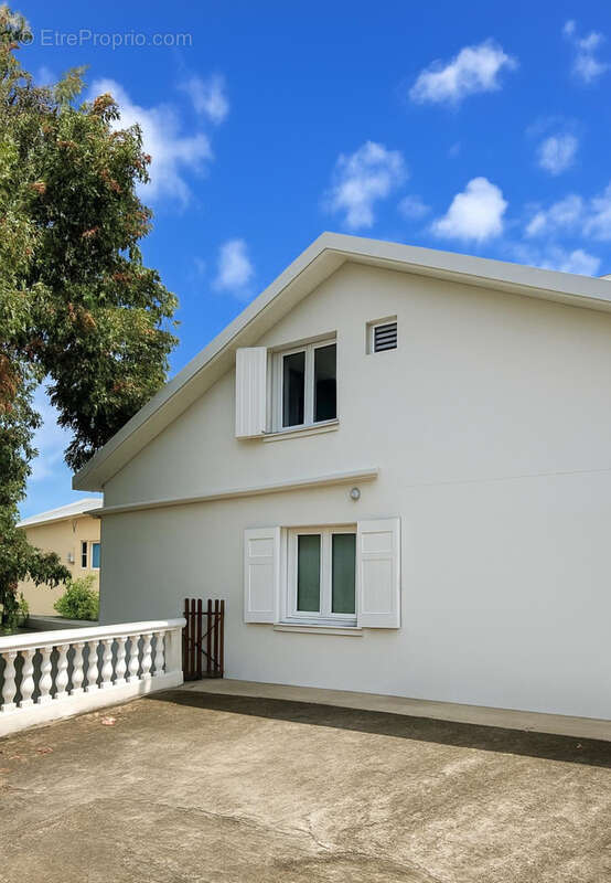 Maison à SAINT-DENIS