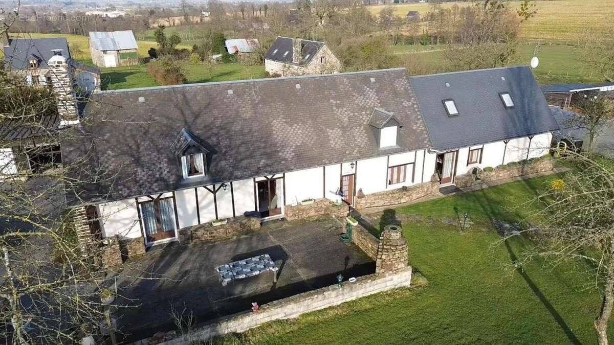Maison à BRECEY