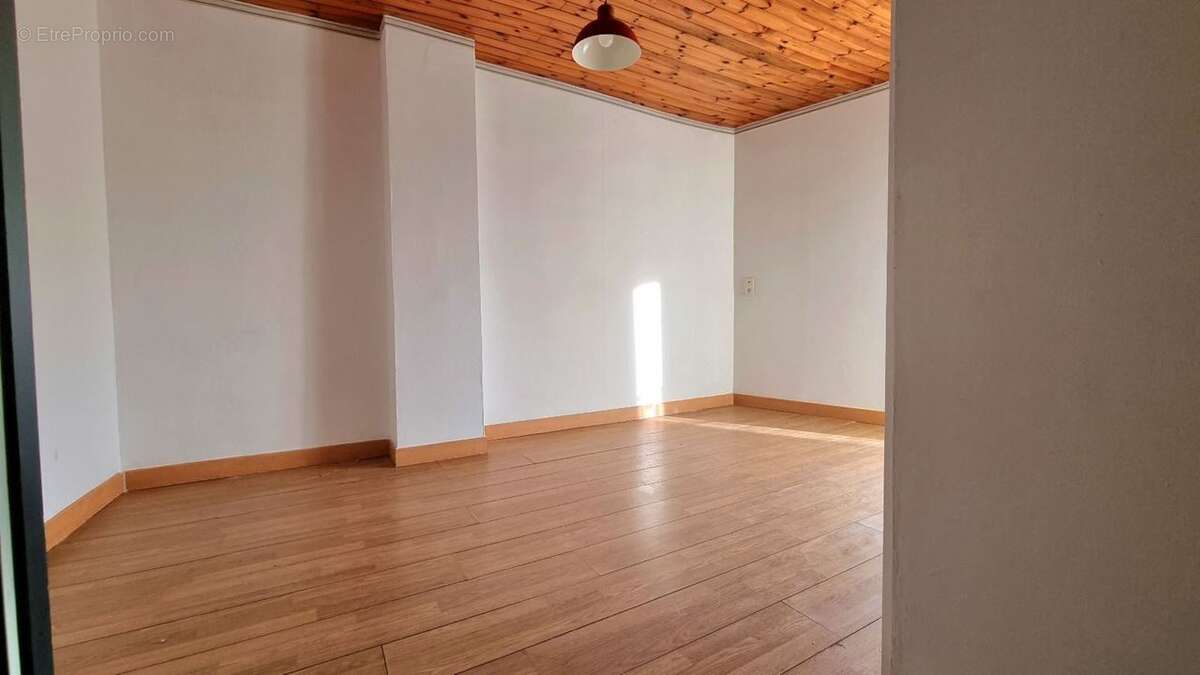 Maison à BOUJAN-SUR-LIBRON