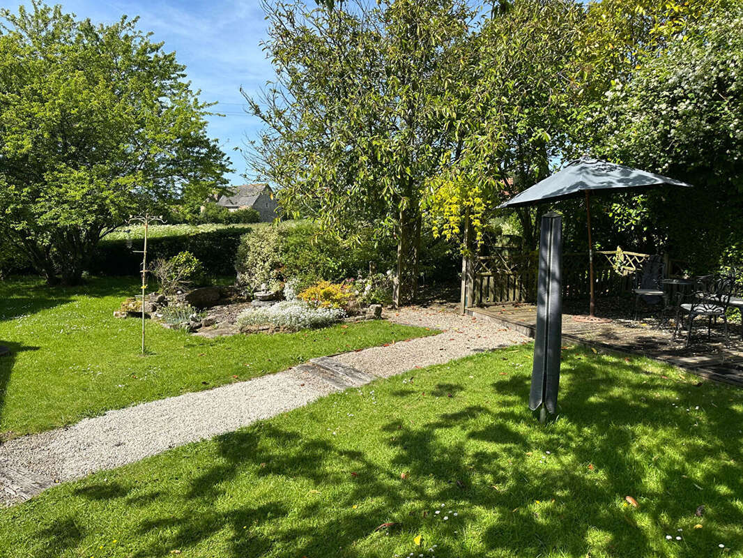 Maison à RAUVILLE-LA-PLACE