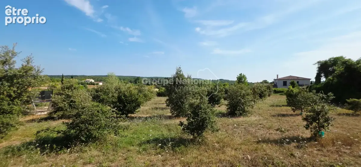 Terrain constructible de 1 327 m2 - photo 4