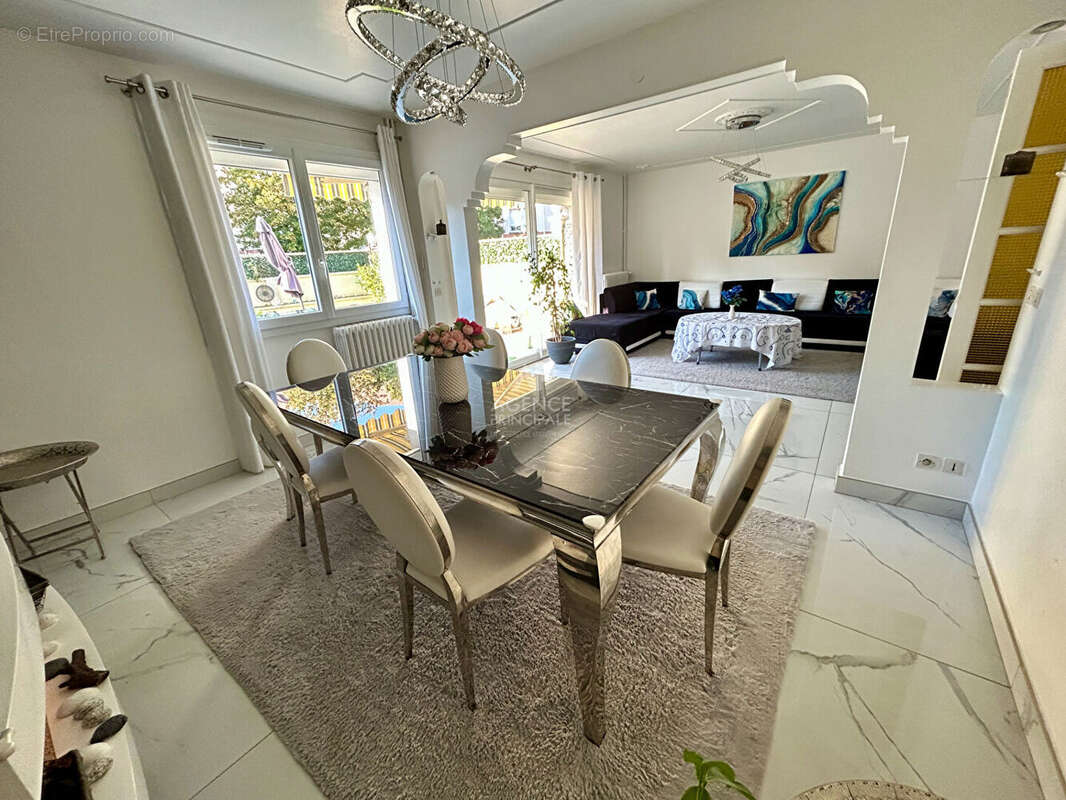 Maison à CARRIERES-SOUS-POISSY