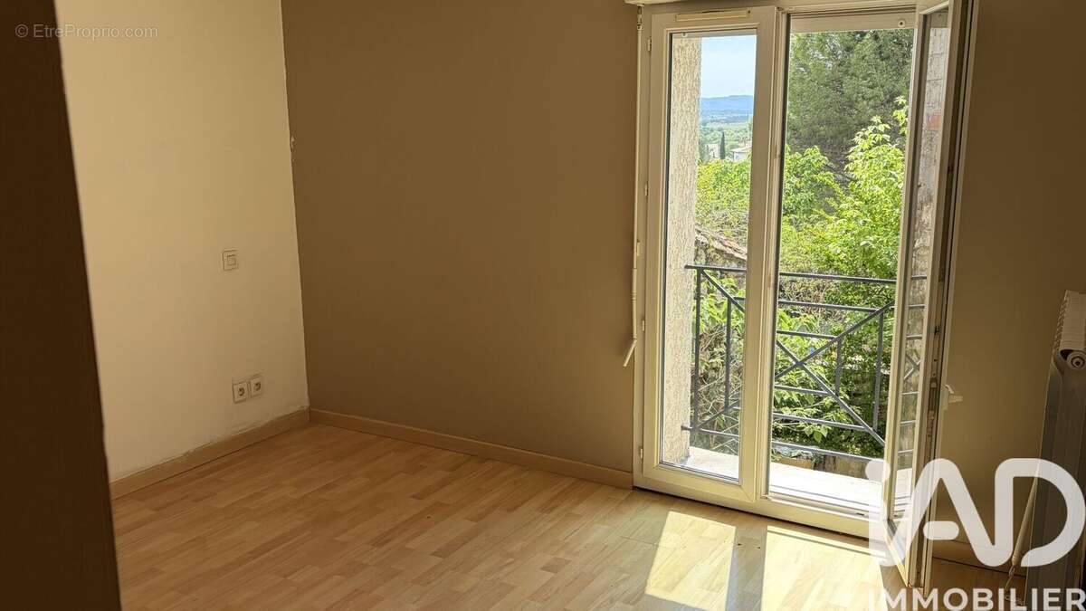 Photo 8 - Maison à VAILHAUQUES
