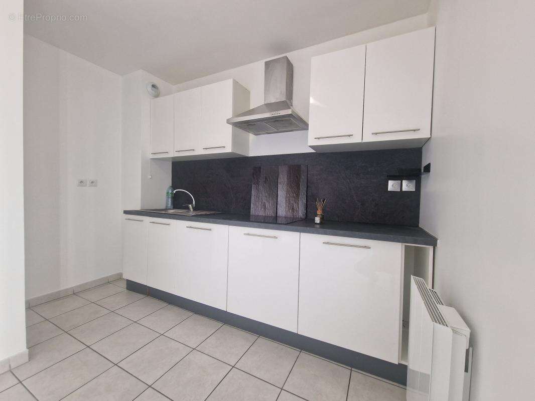 Appartement à VAIRES-SUR-MARNE