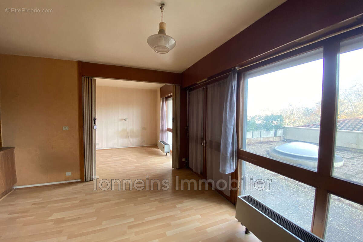 Appartement 34 m² à Tonneins  - photo 4