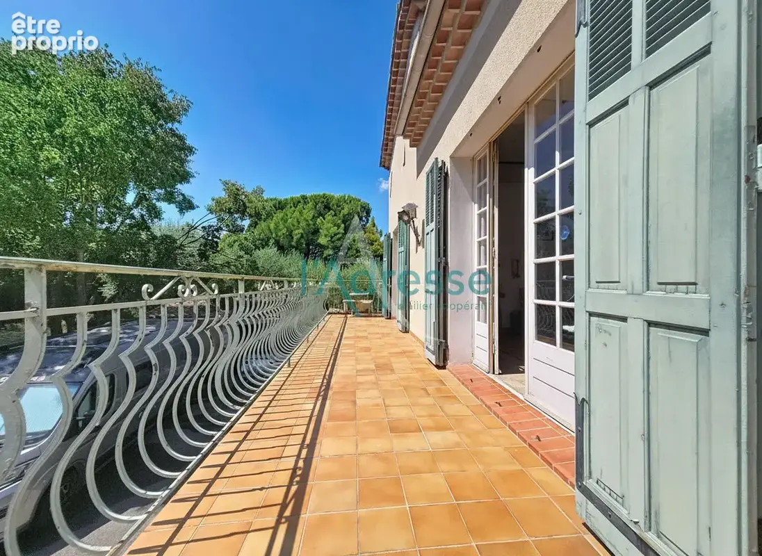 Maison individuelle à fort potentiel 150M² sur 1321 M² de terrain à Pégomas - photo 8