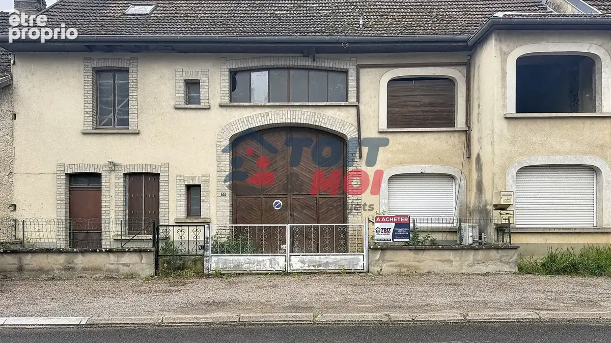 Immeuble avec appartement habitable et fort potentiel locatif - photo 2