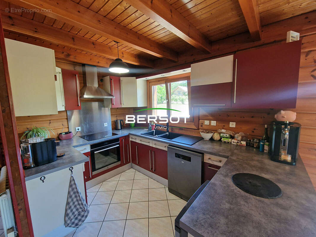 Chalet à Chaux Lès Clerval T5, 3 chambres, 78 m² - photo 10
